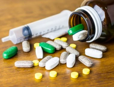 Τουλάχιστον 1.600 θάνατοι στην Ελλάδα ετησίως αποδίδονται σε αντιβιοτικά